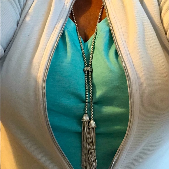 🐳TASSEL SILVER NECKLACE beautiful 🎄 Preppy, new, no tag🐳 - Picture 2 of 4